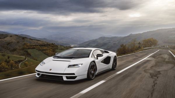 В России встал на учёт редчайший Lamborghini за три миллиона долларов