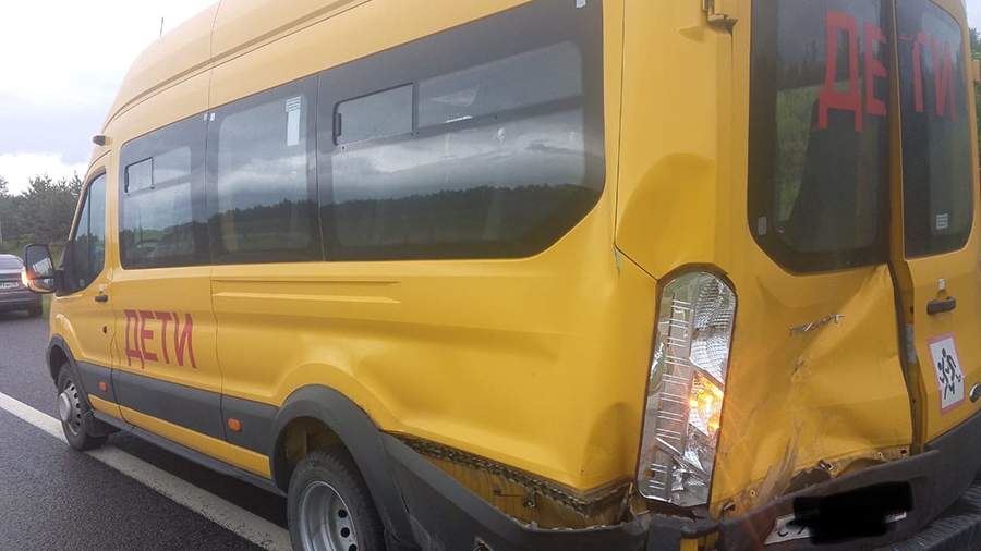 Трое детей пострадали в ДТП со школьным микроавтобусом под Пензой
