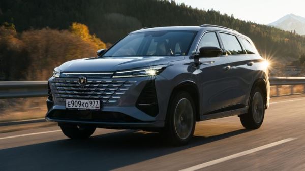 В России появился новый способ покупки популярных китайских автомобилей