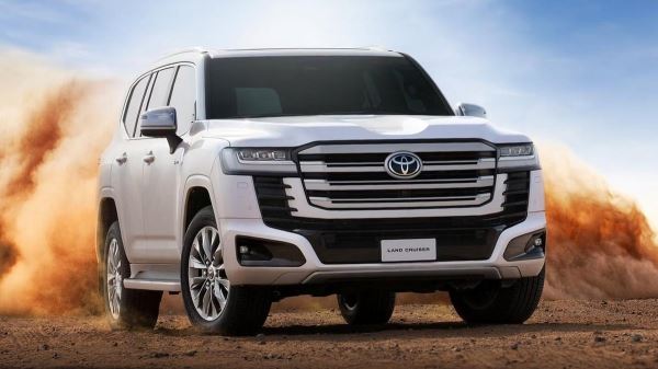 Toyota Land Cruiser 300 впервые в истории стал гибридом