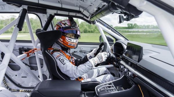 Honda CR-V станет первым водородным участником гонки Pikes Peak