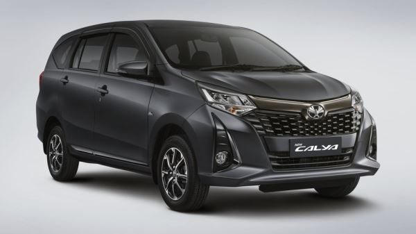 В России зарегистрированы две новые модели Toyota