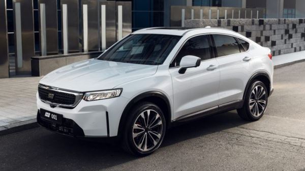 В России резко подешевел кроссовер-клон Geely Tugella. Сколько он стоит теперь