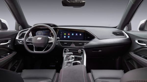 В России резко подешевел кроссовер-клон Geely Tugella. Сколько он стоит теперь