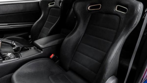 В Дубае продают уникальный Nissan Skyline GT-R. Таких построили всего 19