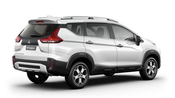 В Россию привезли практичный семейный Mitsubishi, который стоит дешевле «китайцев»