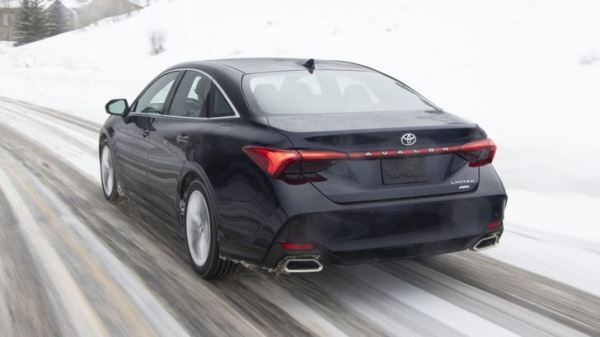 В России появилась новая неубиваемая Toyota, которую можно купить дешевле «китайцев»