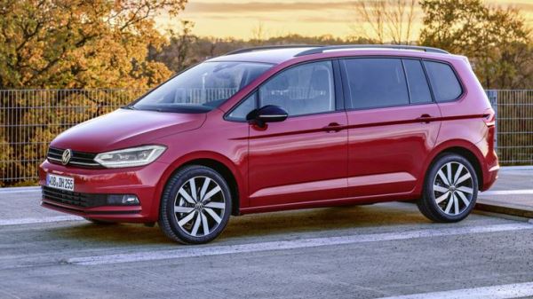 В Россию вернулся проверенный семиместный Volkswagen, который стоит дешевле «китайцев»