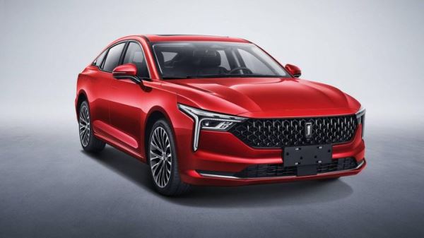 В России резко подешевели два китайских автомобиля. Теперь они стоят дешевле, чем в 2023 году