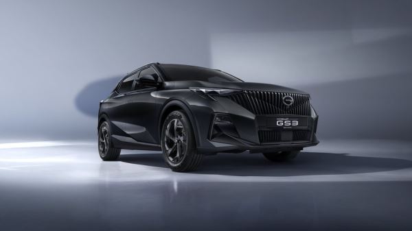 GAC добавил новый цвет в палитру кроссовера GS3 в России