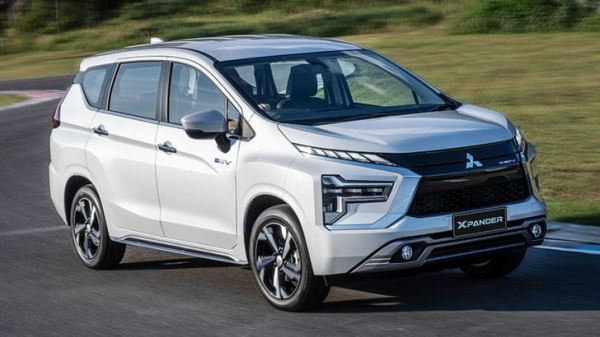 В Россию привезли практичный семейный Mitsubishi, который стоит дешевле «китайцев»