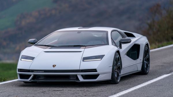 В России встал на учёт редчайший Lamborghini за три миллиона долларов