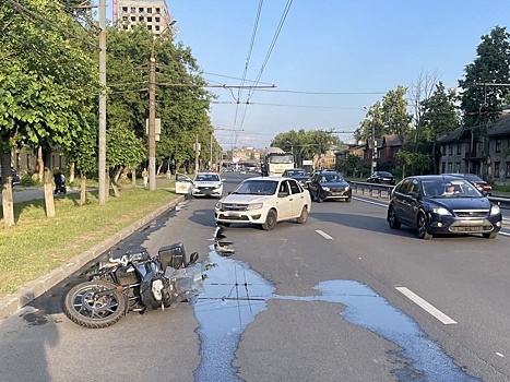 Подросток пострадал в ДТП с мотоциклом в Нижнем Новгороде