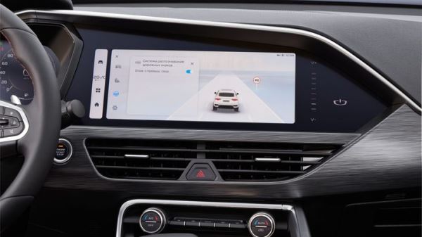 В России резко подешевел кроссовер-клон Geely Tugella. Сколько он стоит теперь