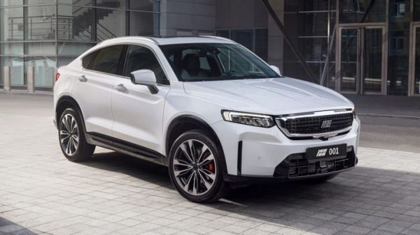 В России резко подешевел кроссовер-клон Geely Tugella. Сколько он стоит теперь