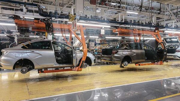 На поддержку автопрома РФ направили более 350 млрд рублей в 2024 году