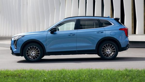 В России внезапно упали цены на самые популярные кроссоверы Haval. Сколько они стоят