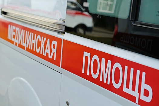 На Кубани в массовом ДТП столкнулись два автобуса и четыре автомобиля