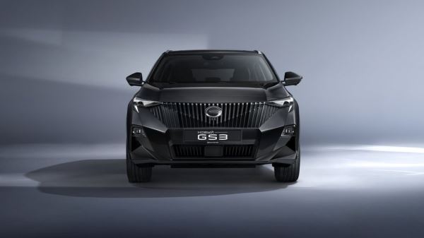 GAC добавил новый цвет в палитру кроссовера GS3 в России